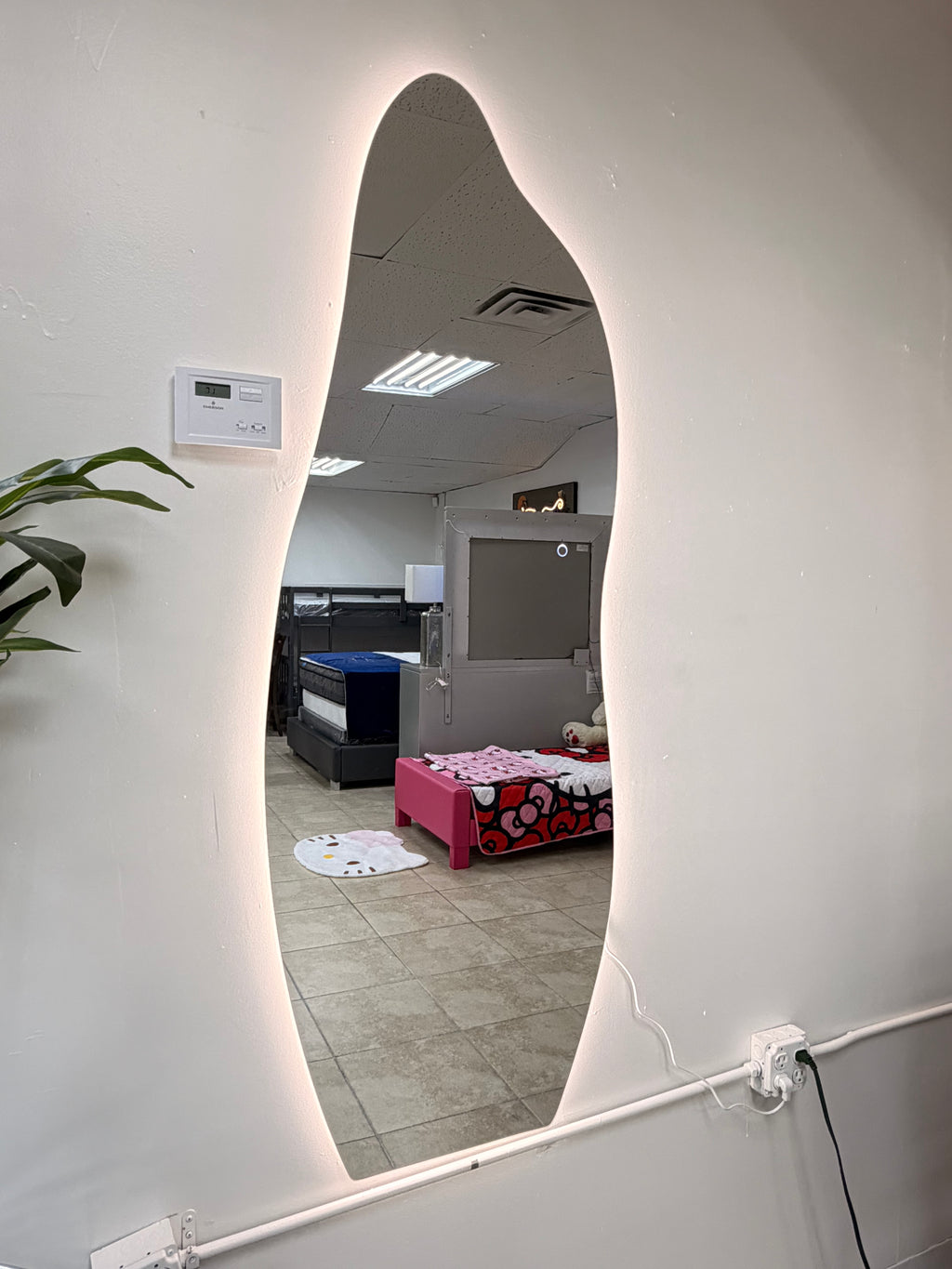 FLOOR MIRROR.Water Drop Mirror LED