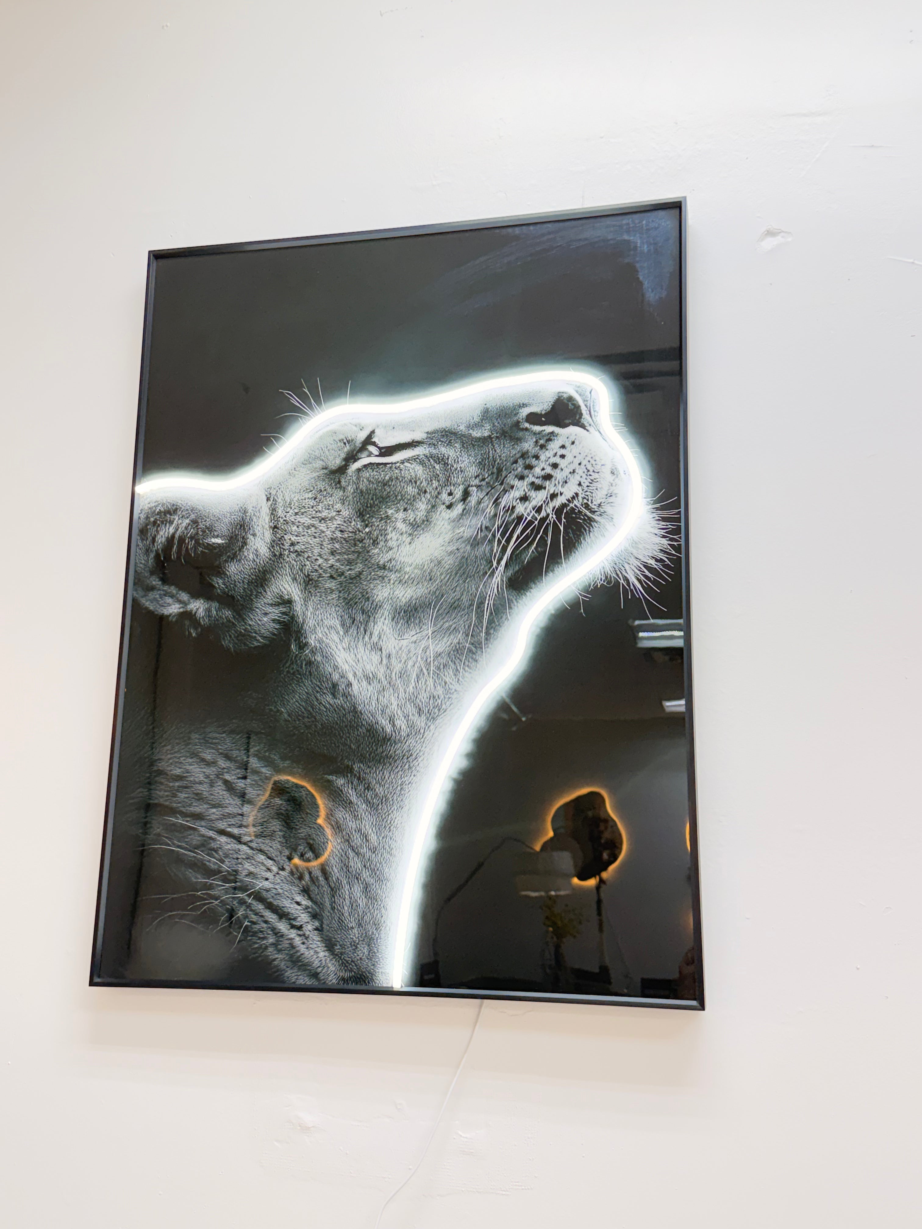 Led Wall Art Decorative Painting Lion AL Frame Black Chrystal Paining Surface