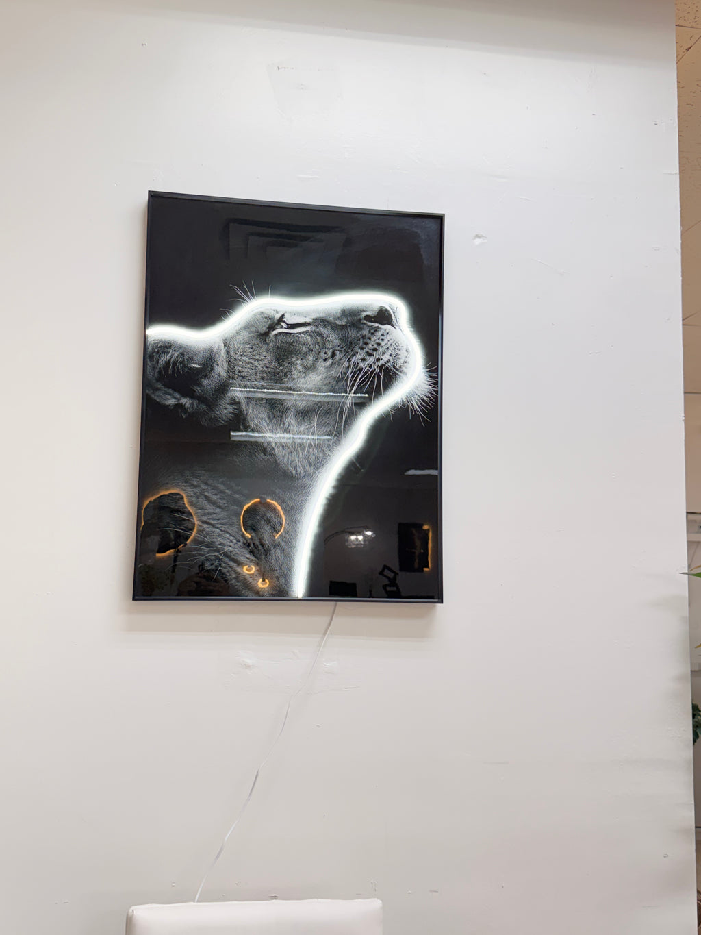 Led Wall Art Decorative Painting Lion AL Frame Black Chrystal Paining Surface