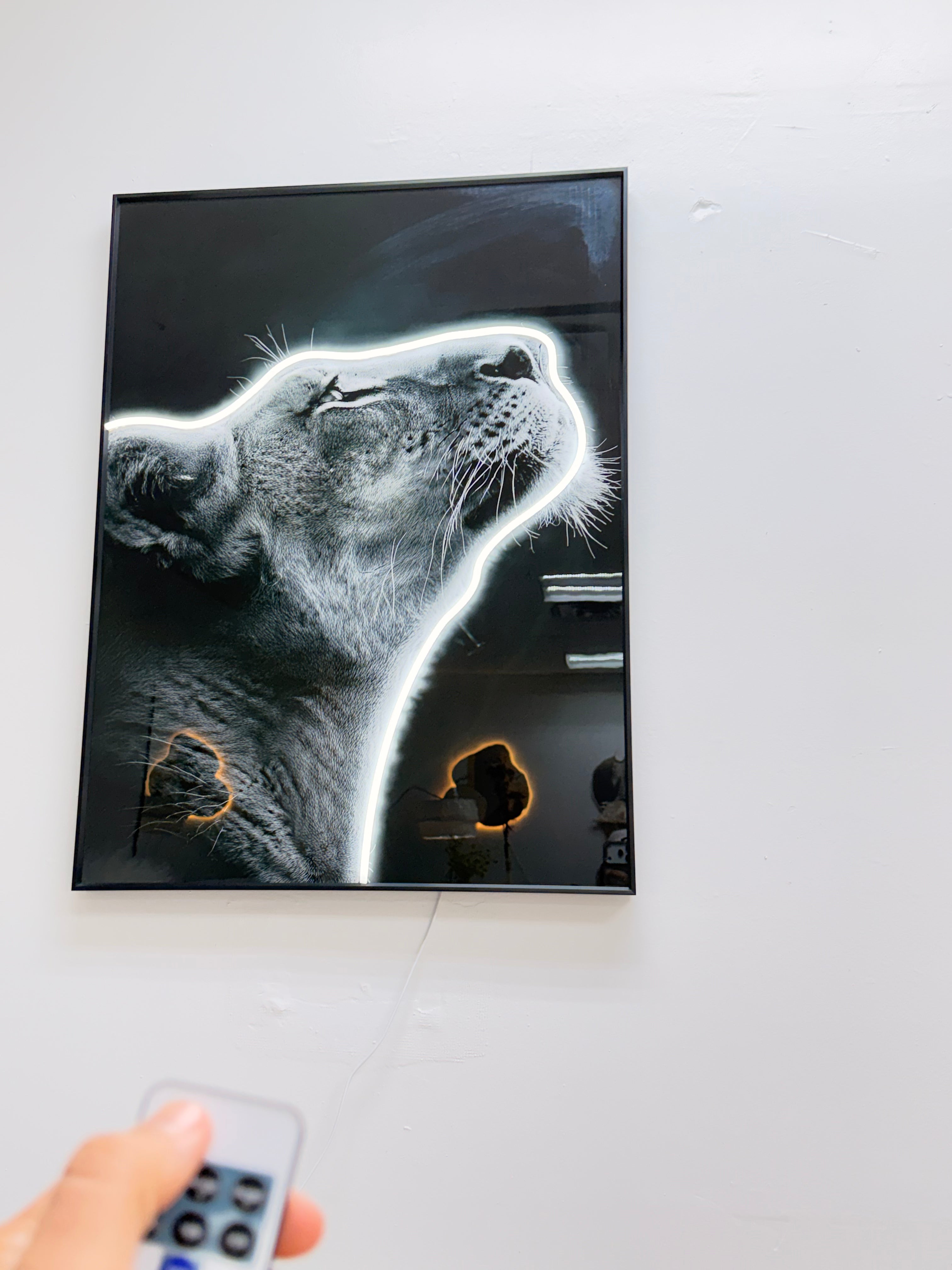 Led Wall Art Decorative Painting Lion AL Frame Black Chrystal Paining Surface