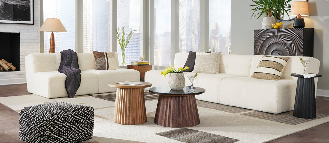 A4000602 Accent Table **NEW ARRIVAL**