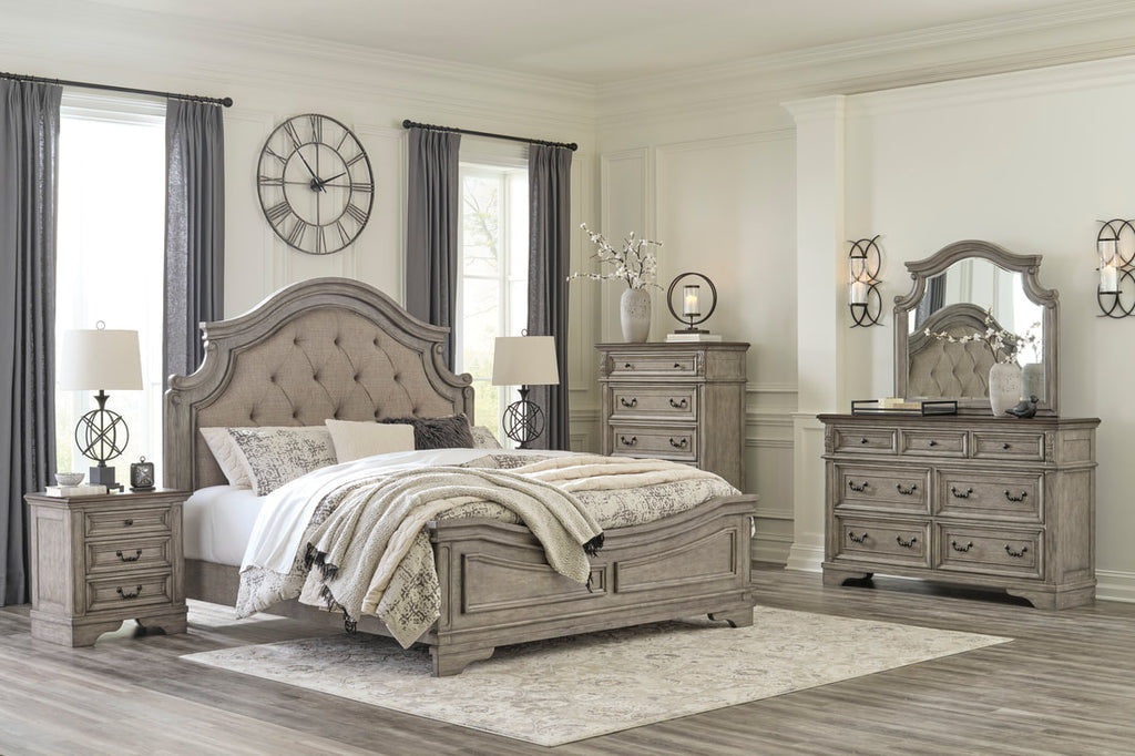 B6030 - 4pc Bedroom Set - Queen, King