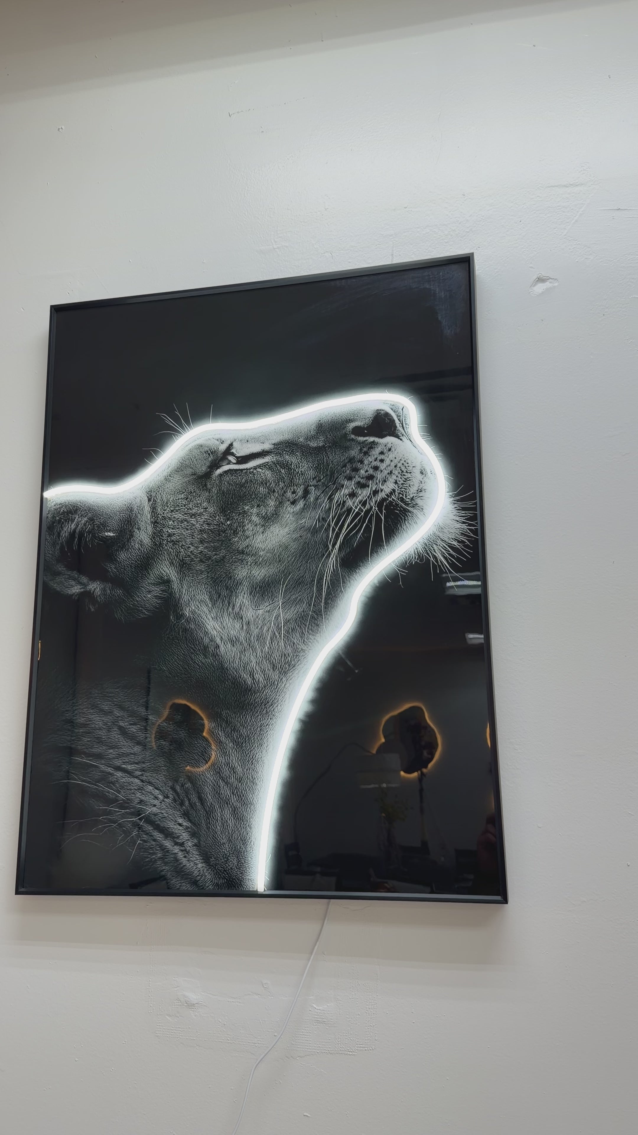 Led Wall Art Decorative Painting Lion AL Frame Black Chrystal Paining Surface