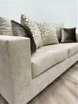 110-Hollywood Beige Sofa & Loveseat